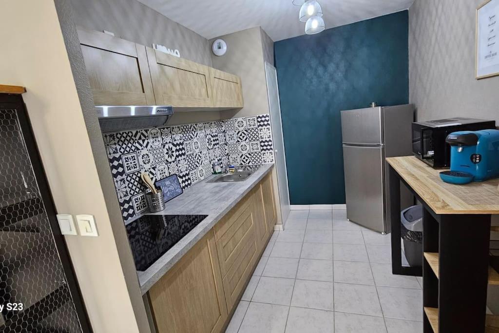 Appartement Calme Liévin Exteriör bild